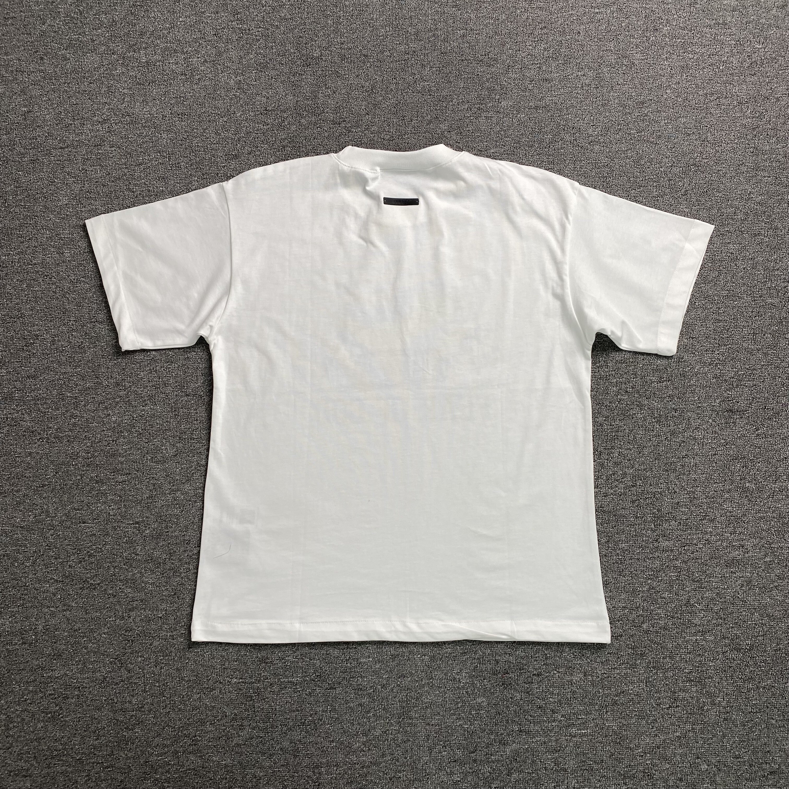 Camiseta Essentials 1977 White