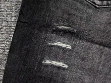 Carregar imagem no visualizador da galeria, Calça Amiri Jeans Preto/Cinza  Logo  Preto
