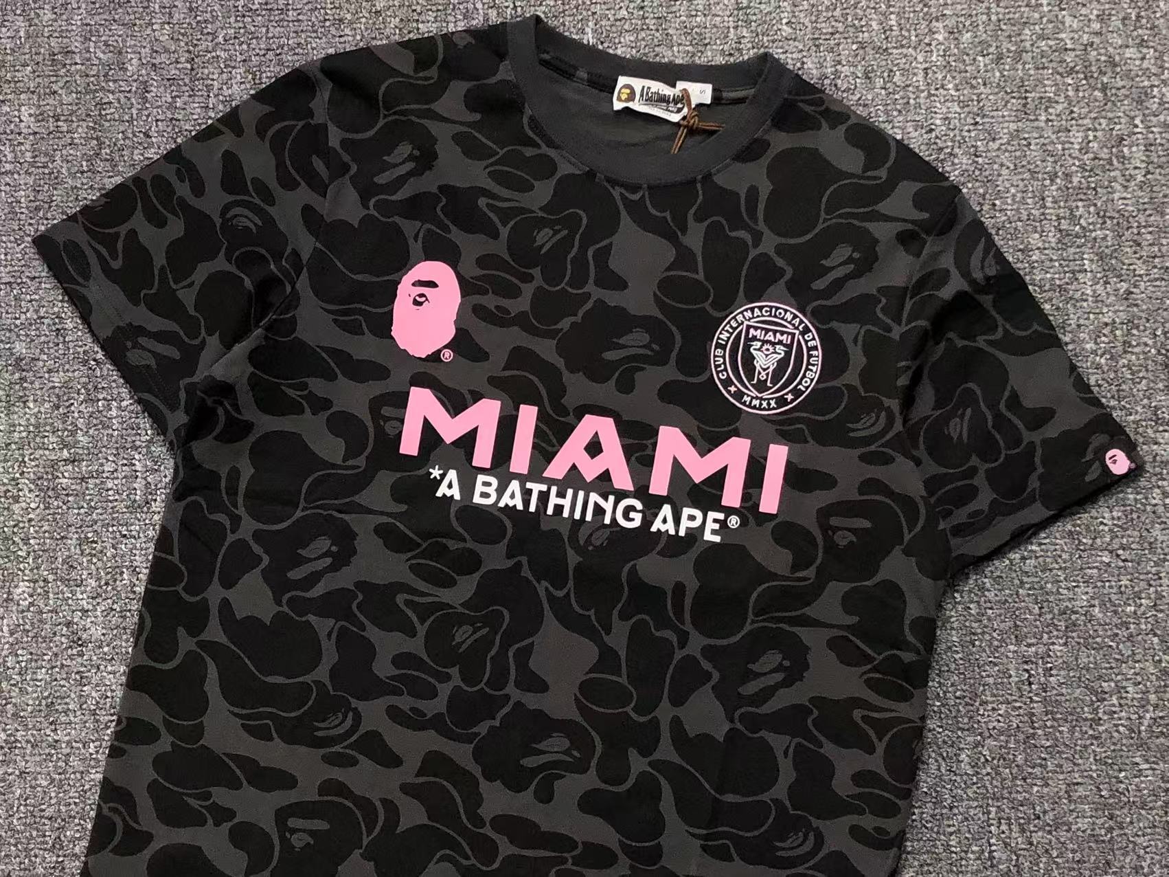 Camiseta  Bape x Inter Miami