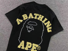 Carregar imagem no visualizador da galeria, Camiseta  Bape A Bathing Ape
