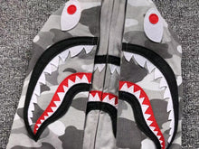 Carregar imagem no visualizador da galeria, Moletom Bape Shark Full Zip
