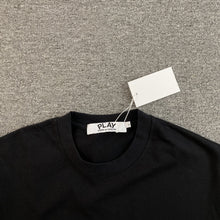 Carregar imagem no visualizador da galeria, Camiseta Comme Des Garcons
