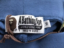 Carregar imagem no visualizador da galeria, Short Bape Shark Camo
