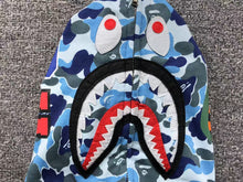 Carregar imagem no visualizador da galeria, Moletom Bape Shark Full Zip
