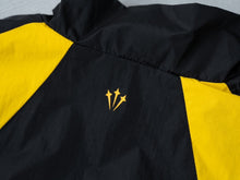 Carregar imagem no visualizador da galeria, Jaqueta Corta Vento Nike x Nocta
