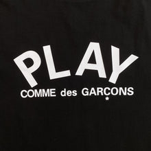 Carregar imagem no visualizador da galeria, Camiseta Comme des Garçons Play
