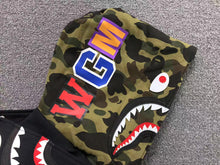 Carregar imagem no visualizador da galeria, Moletom Bape shark full zip
