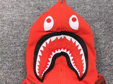 Carregar imagem no visualizador da galeria, Moletom Bape Shark Full Zip
