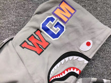 Carregar imagem no visualizador da galeria, Moletom Bape Shark Full Zip
