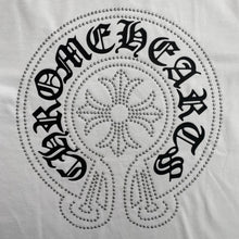 Carregar imagem no visualizador da galeria, Camiseta Chrome Hearts
