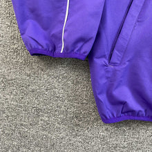 Carregar imagem no visualizador da galeria, Jaqueta Track Purple Supreme x Nike
