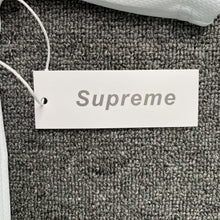 Carregar imagem no visualizador da galeria, Camiseta Supreme Sudden Death Football
